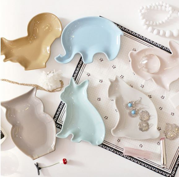 Animal snack plates